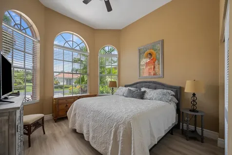10870 Royal Devon Way Lake Worth FL 33449