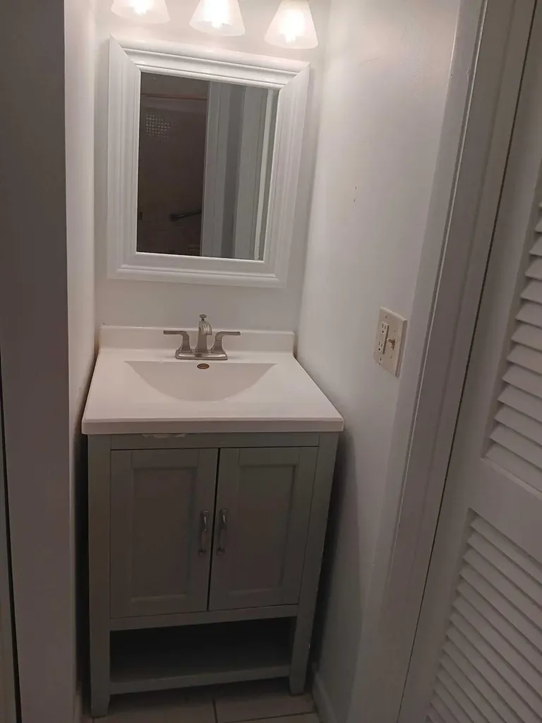 20886 Vinesta Circle Boca Raton FL 33433