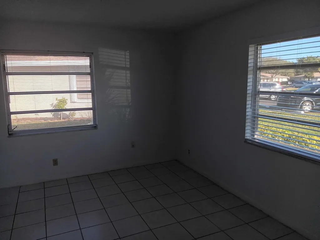20886 Vinesta Circle Boca Raton FL 33433