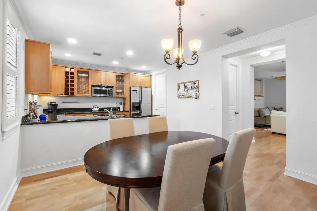 375 E Mallory Circle Delray Beach FL 33483