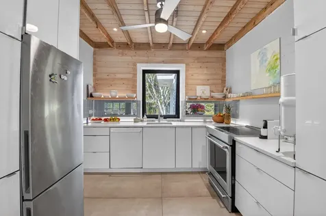 215 N Seacrest Circle Delray Beach FL 33444