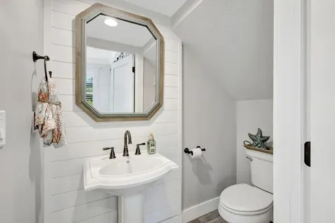 1126 NE Post Oak Way Jensen Beach FL 34957