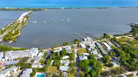 1126 NE Post Oak Way Jensen Beach FL 34957