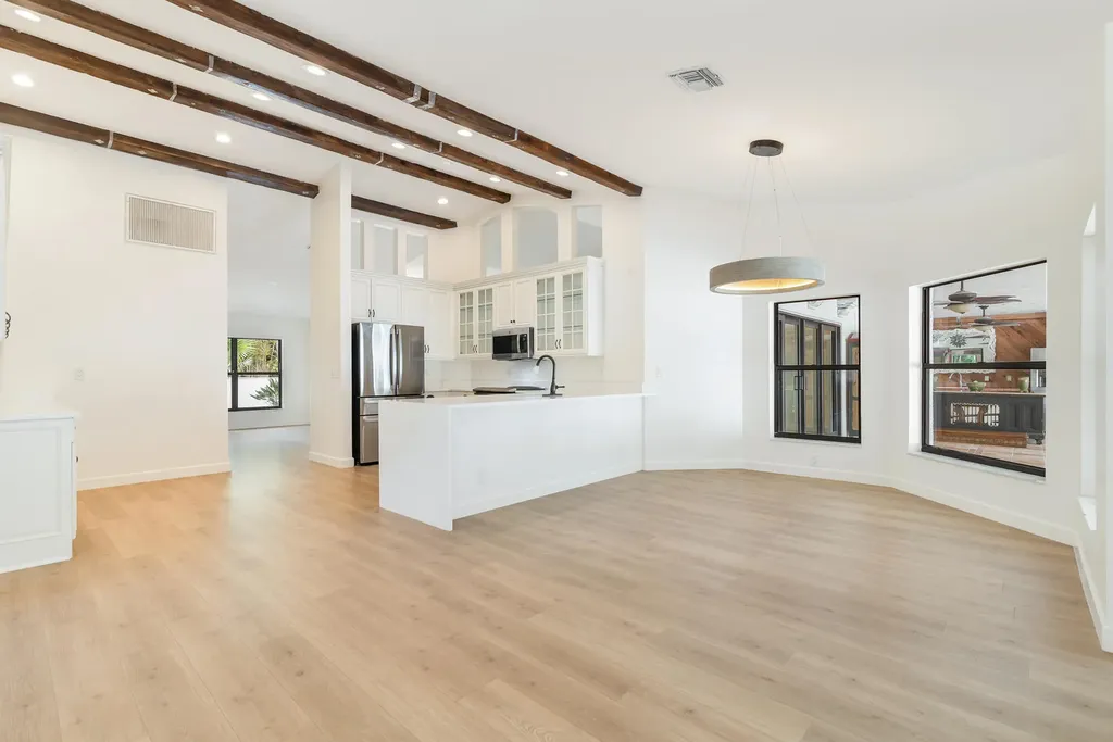 6725 Katherine Road West Palm Beach FL 33413