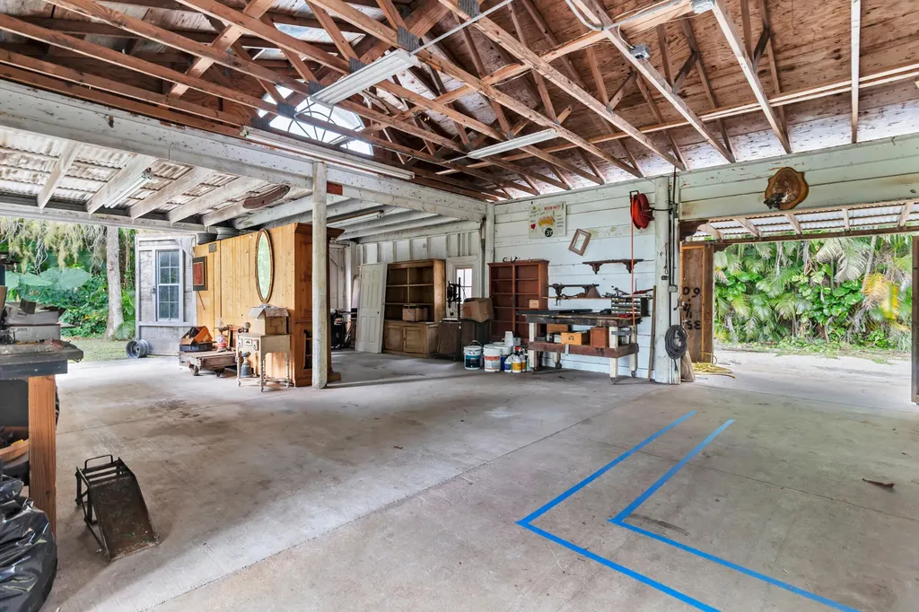 6725 Katherine Road West Palm Beach FL 33413