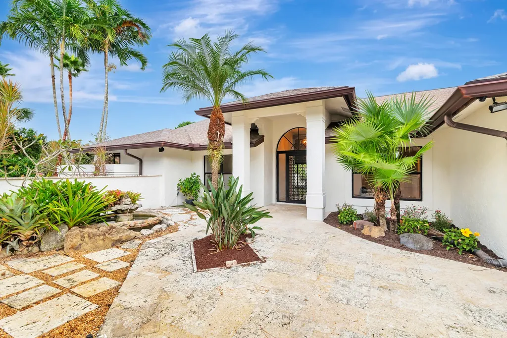 6725 Katherine Road West Palm Beach FL 33413