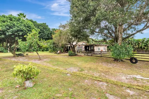 6725 Katherine Road West Palm Beach FL 33413
