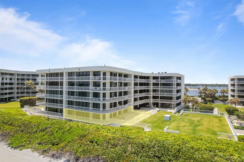 3300 S Ocean Boulevard Palm Beach FL 33480