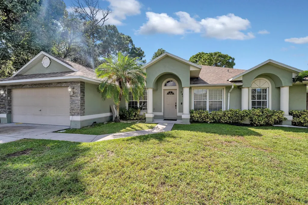 2402 SW Massey Street Port St Lucie FL 34953