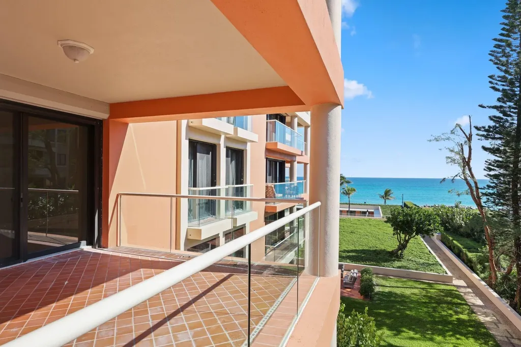 2 N Breakers Row Palm Beach FL 33480