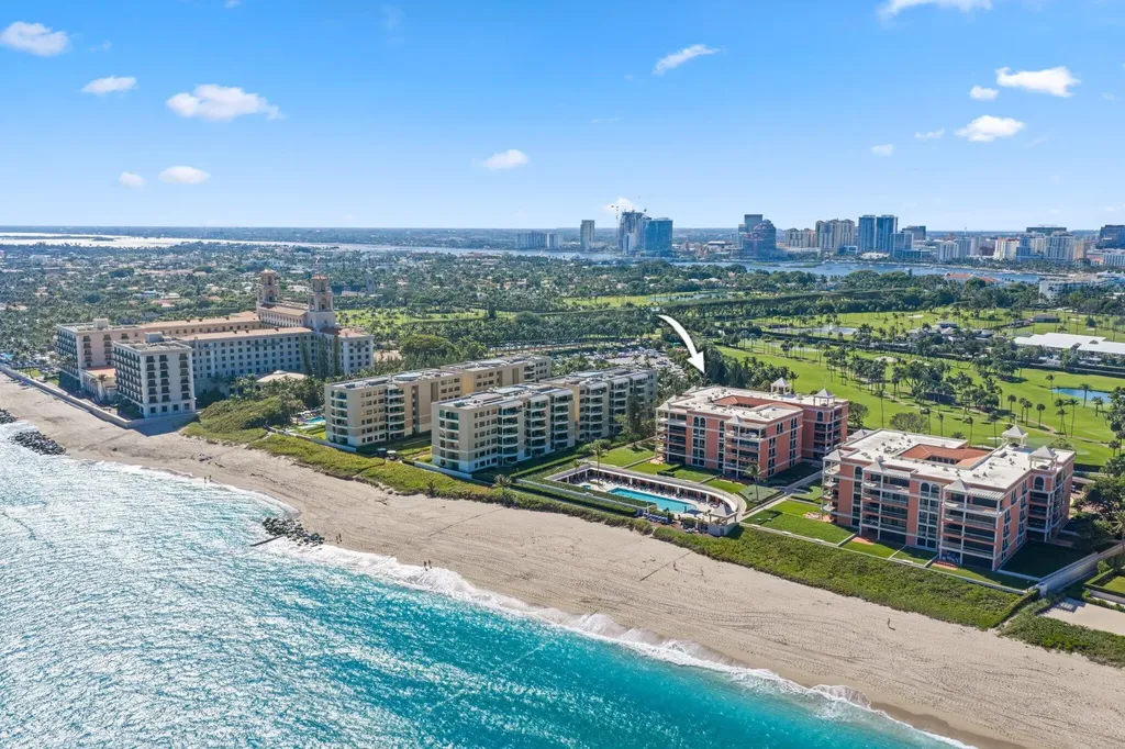 2 N Breakers Row Palm Beach FL 33480