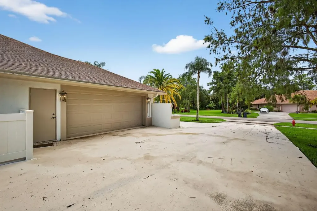 1295 Longlea Terrace Wellington FL 33414