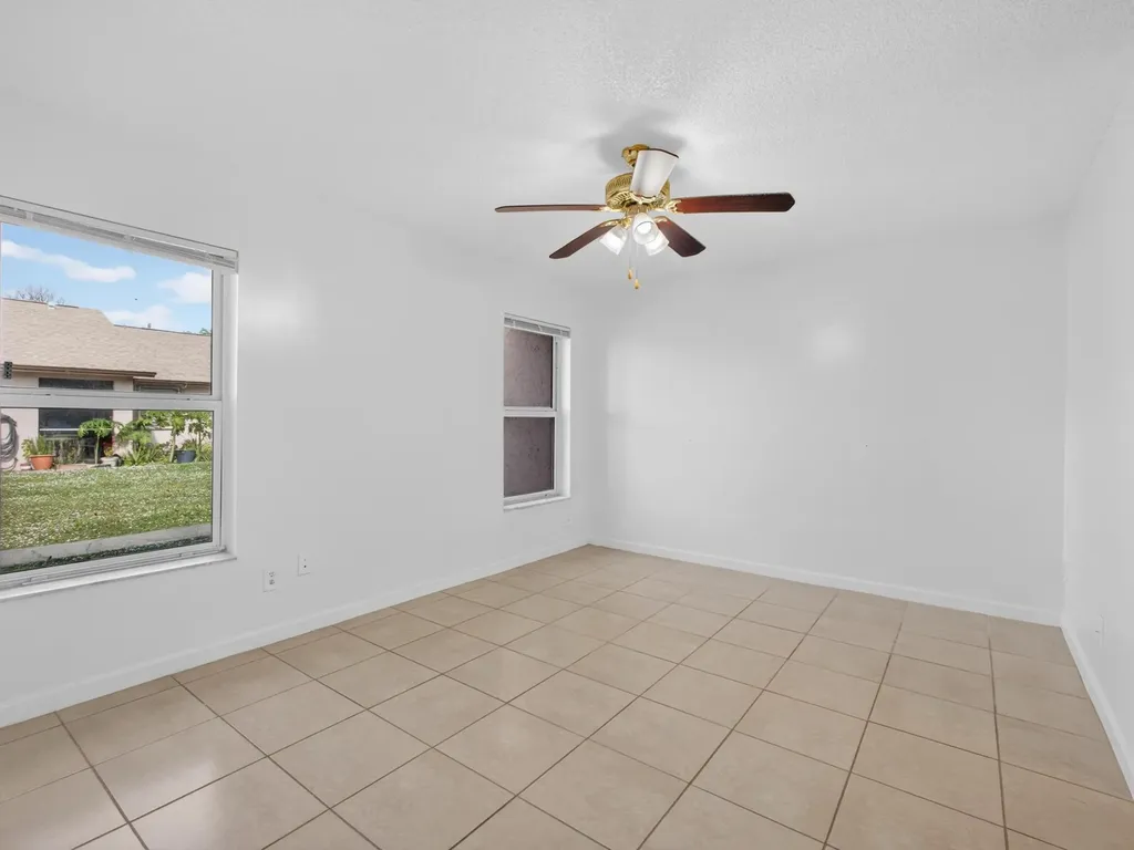 2548 Ida Way West Palm Beach FL 33415