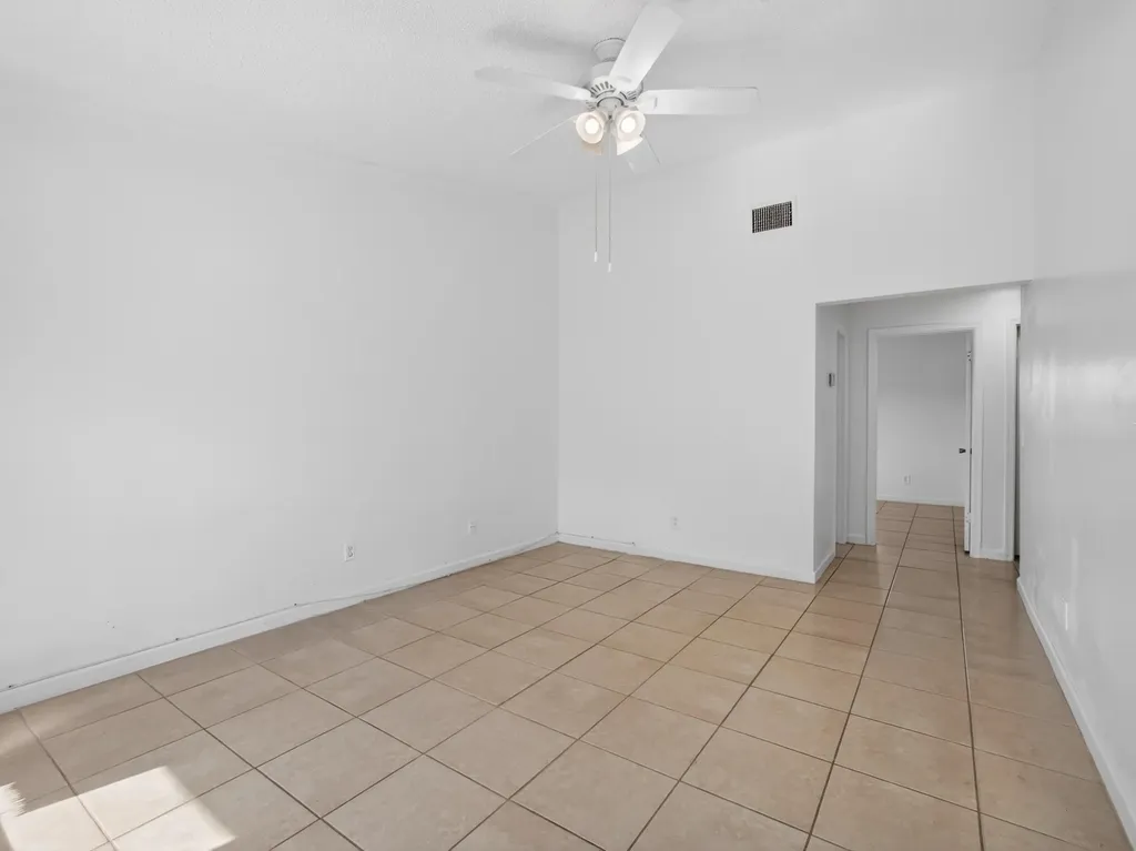 2548 Ida Way West Palm Beach FL 33415