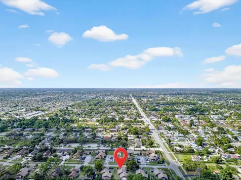 2548 Ida Way West Palm Beach FL 33415