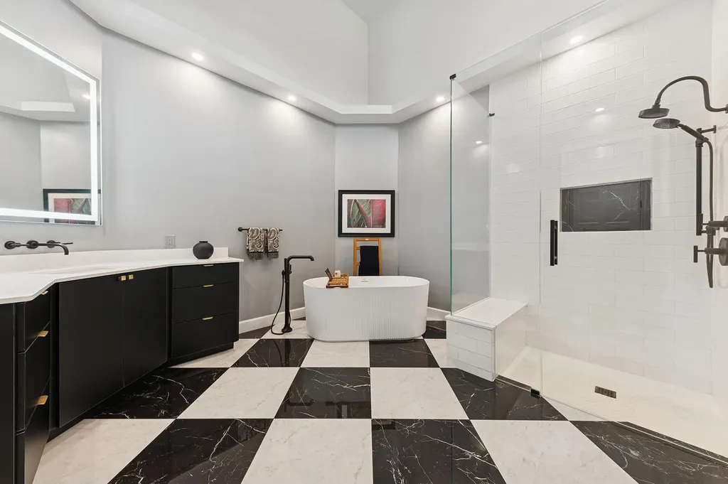 6 Cloister Circle West Palm Beach FL 33401