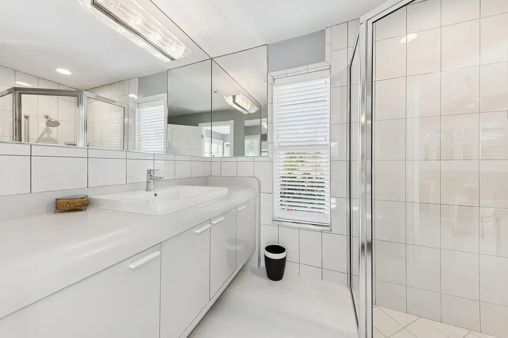 6 Cloister Circle West Palm Beach FL 33401