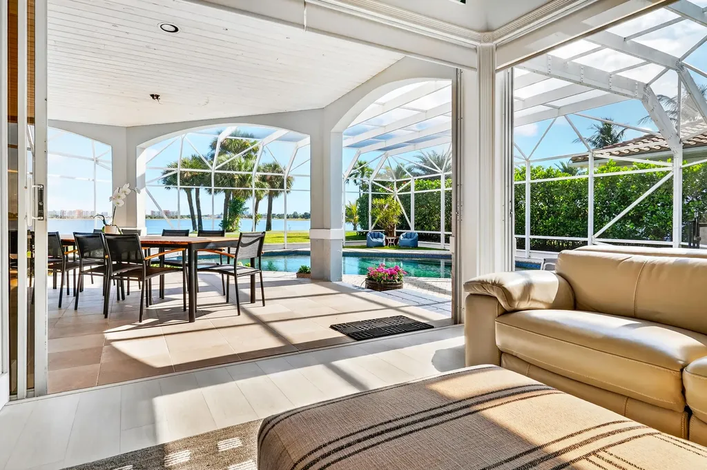 6 Cloister Circle West Palm Beach FL 33401