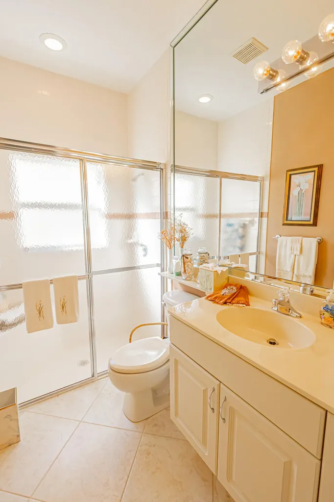 468 NW Blue Lake Drive Port St Lucie FL 34986
