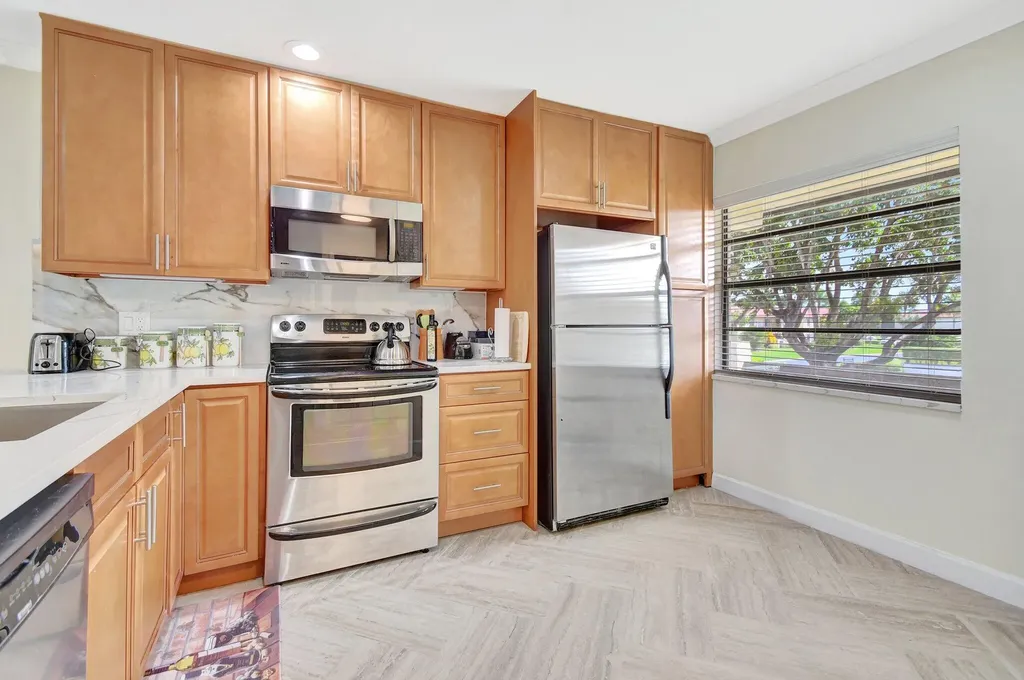 21209 Lago Circle Boca Raton FL 33433