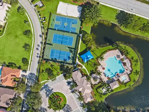 18921 SW 15th Street Pembroke Pines FL 33029