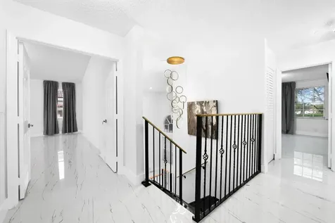 4713 NW 115th Avenue Coral Springs FL 33076