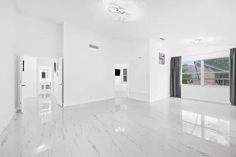 4713 NW 115th Avenue Coral Springs FL 33076
