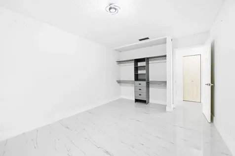 4713 NW 115th Avenue Coral Springs FL 33076