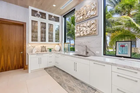 1660 S Ocean Boulevard Manalapan FL 33462