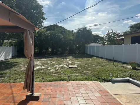 1092 Florence Road Lantana FL 33462