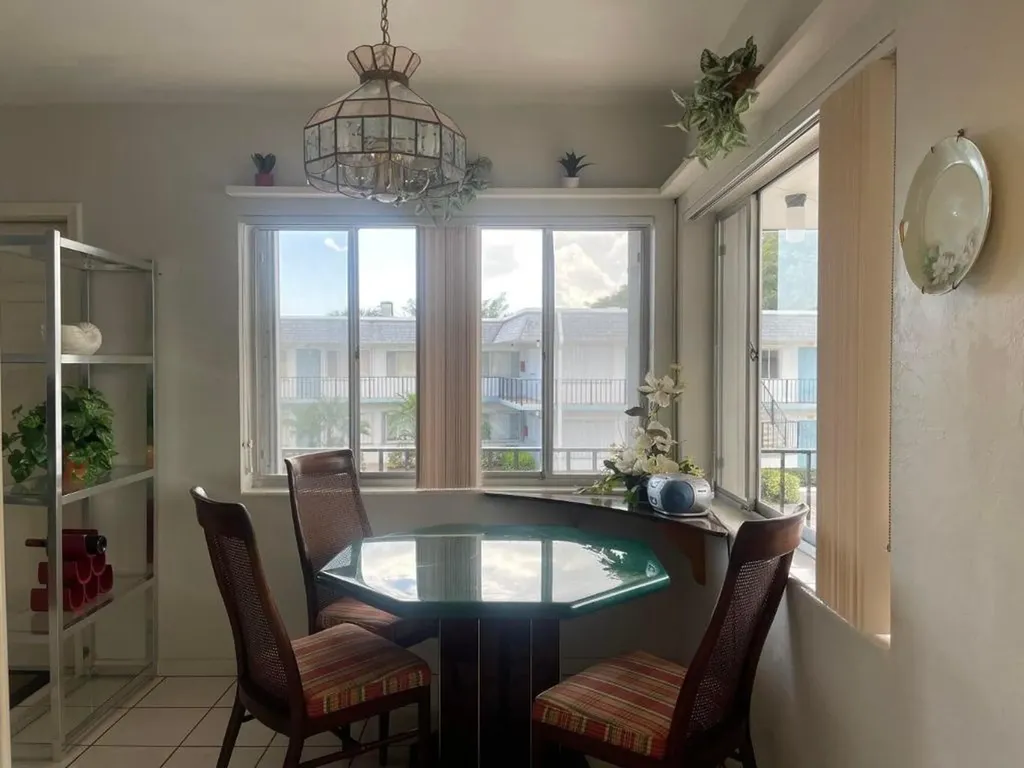 2840 Lake Osborne Drive Lake Worth FL 33461