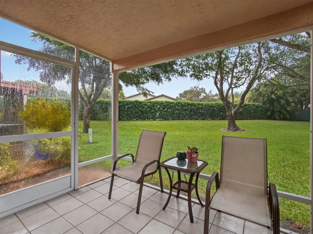 9880 Kamena Circle Boynton Beach FL 33436