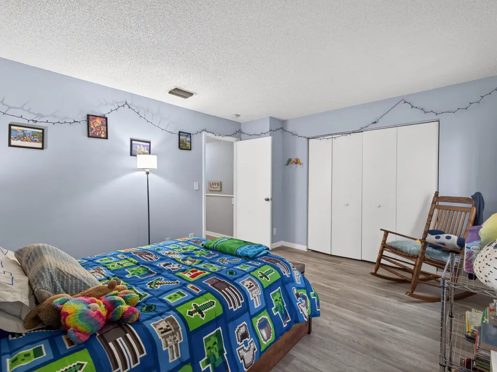 9880 Kamena Circle Boynton Beach FL 33436