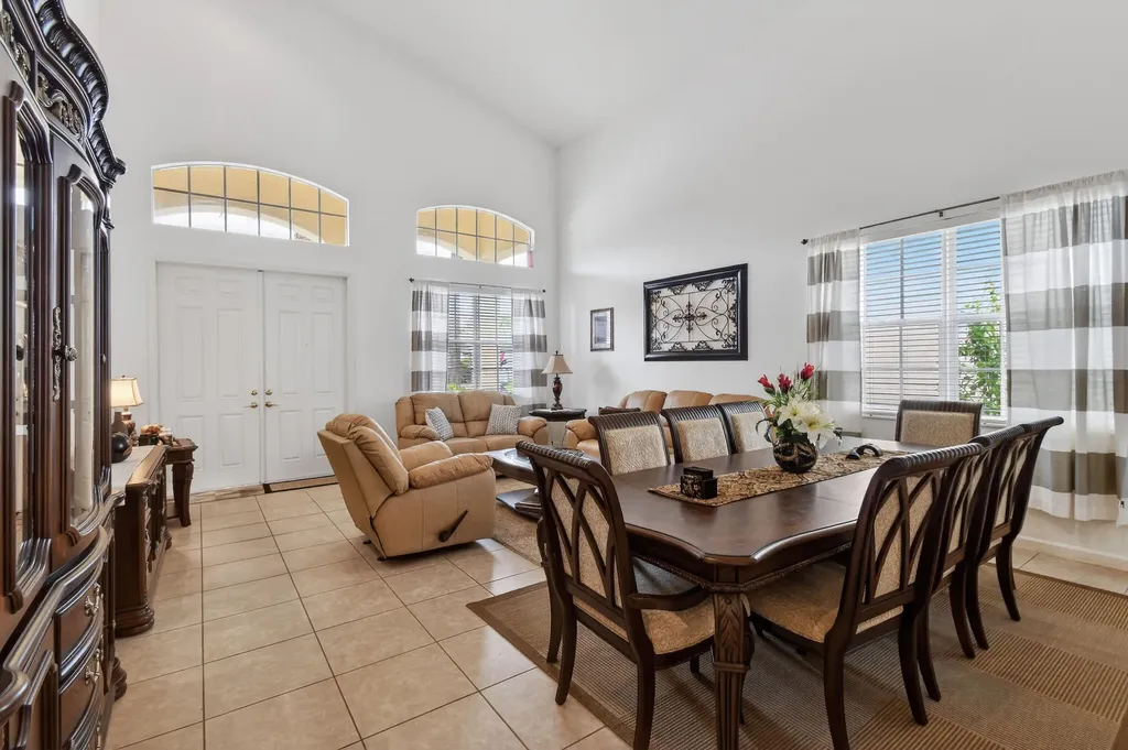 2205 SW Newport Isle Boulevard Port St Lucie FL 34953