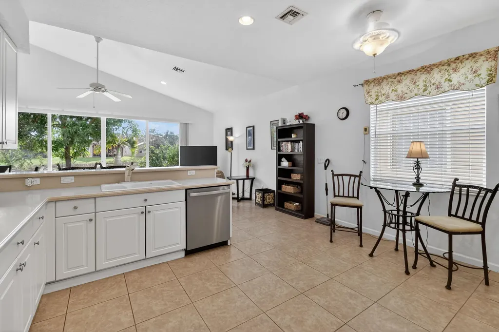 2205 SW Newport Isle Boulevard Port St Lucie FL 34953