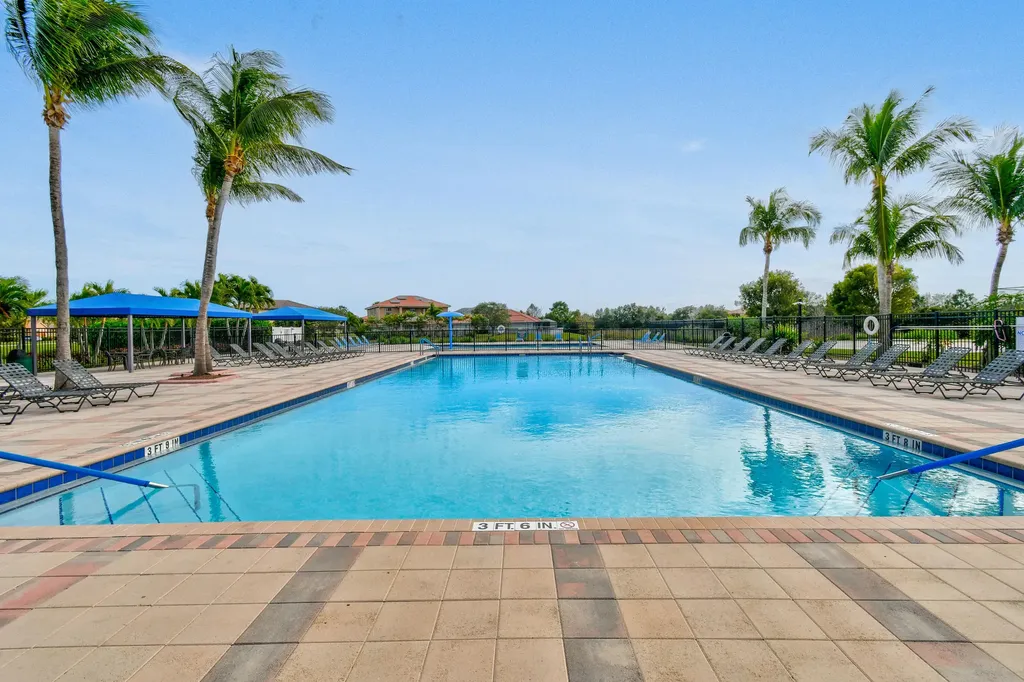 2205 SW Newport Isle Boulevard Port St Lucie FL 34953