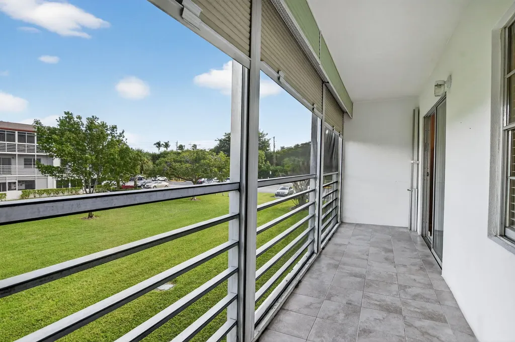 277 Brighton Boca Raton FL 33434