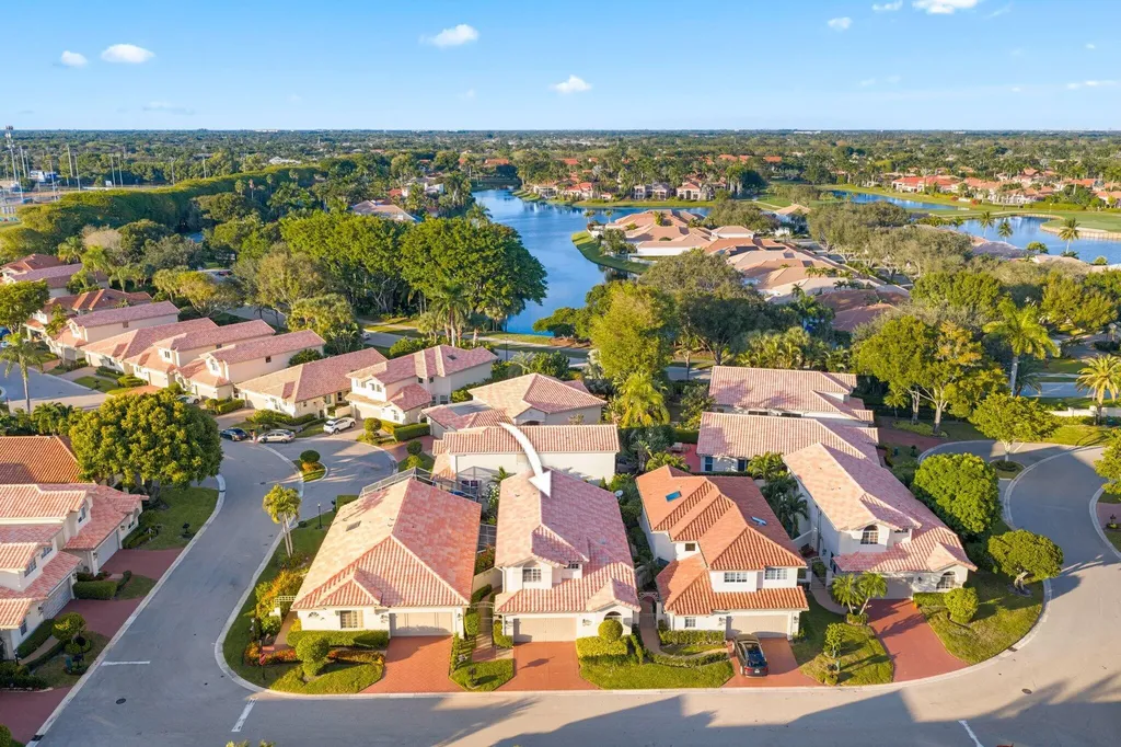 2595 NW 53rd Street Boca Raton FL 33496