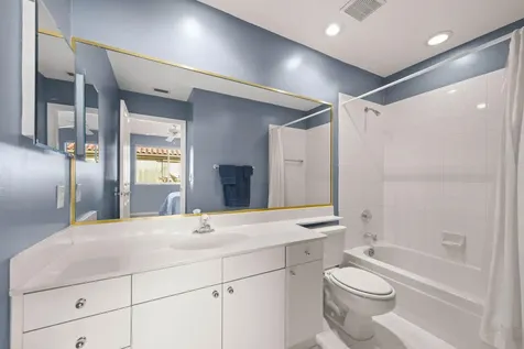 2595 NW 53rd Street Boca Raton FL 33496