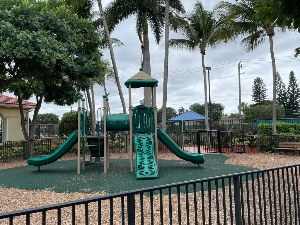 3121 N Evergreen Circle Boynton Beach FL 33426