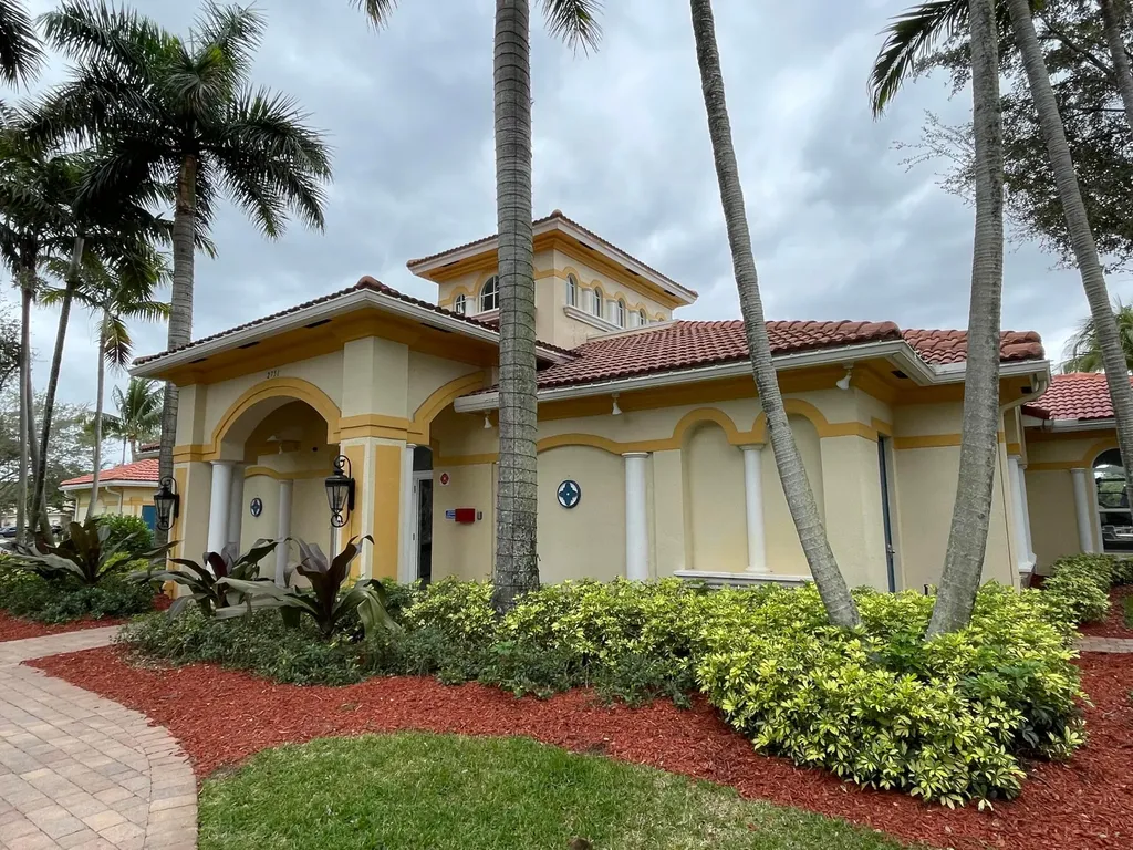 3121 N Evergreen Circle Boynton Beach FL 33426