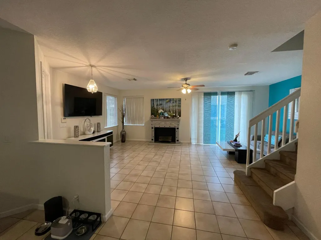 3121 N Evergreen Circle Boynton Beach FL 33426