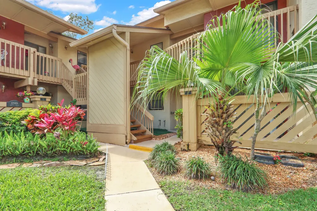 12989 Odessa Trail Wellington FL 33414
