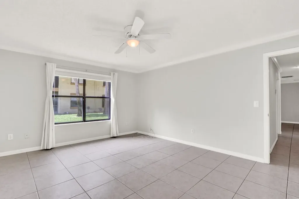 12989 Odessa Trail Wellington FL 33414