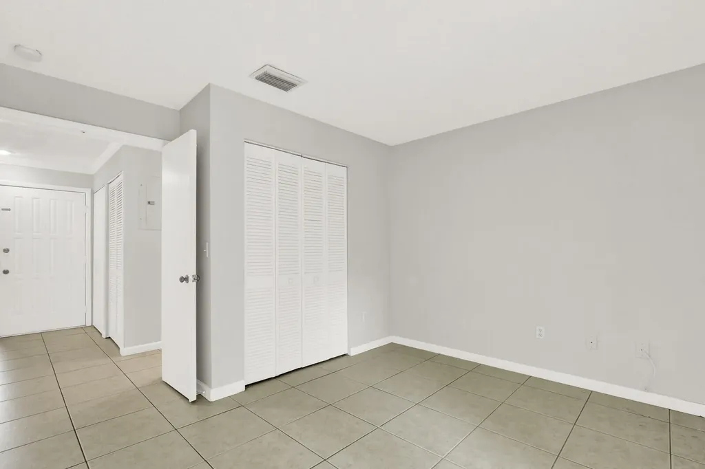 12989 Odessa Trail Wellington FL 33414