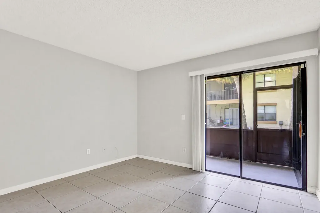 12989 Odessa Trail Wellington FL 33414