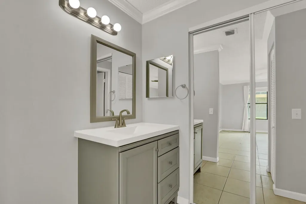 12989 Odessa Trail Wellington FL 33414