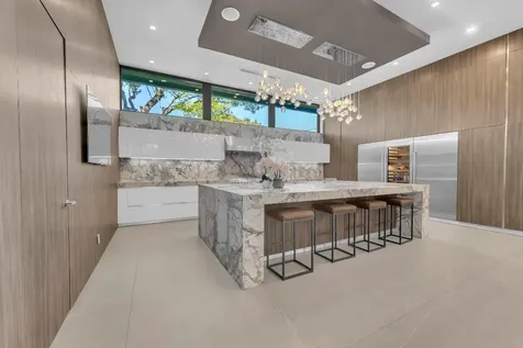 2401 NE 13th Street Fort Lauderdale FL 33304