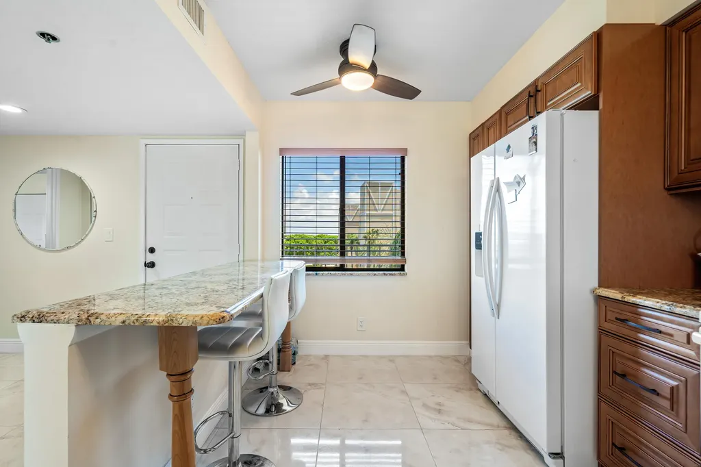 7290 Kinghurst Drive Delray Beach FL 33446