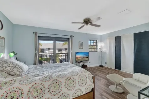 732 NE 12th Terrace Boynton Beach FL 33435